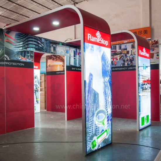 Proveedor de stand de exhibición de feria comercial de diseño barato reutilizable portátil 6X9